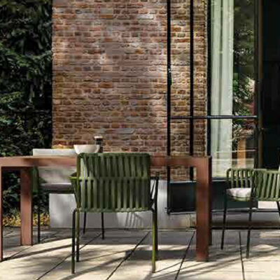 Mueble 210